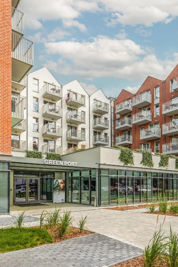 Port Lwowska With Swimming Pool By Renters *