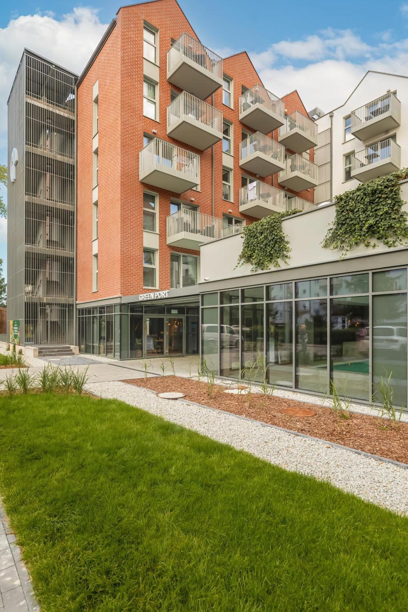 Apartment Port Lwowska With Swimming Pool By Renters *